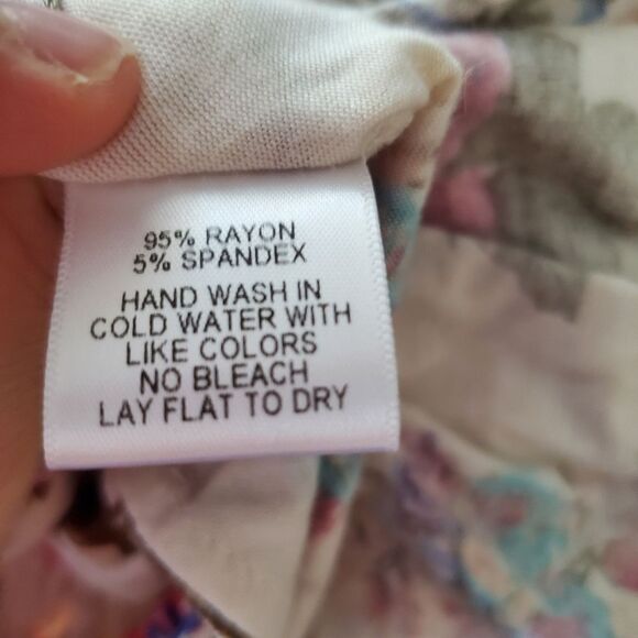 Olivia Moon Floral Blouse Bright Flowey Top, Women's Size Small - Picture 8 of 9